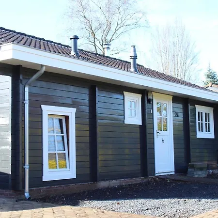 Feriehus De Genten 1, Vakantiewoning Met Jacuzzi Ermelo