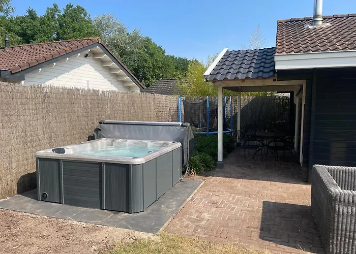De Genten 1, Vakantiewoning Met Jacuzzi