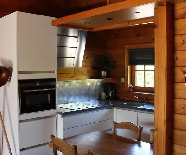 Holiday home De Genten 1, Vakantiewoning Met Jacuzzi